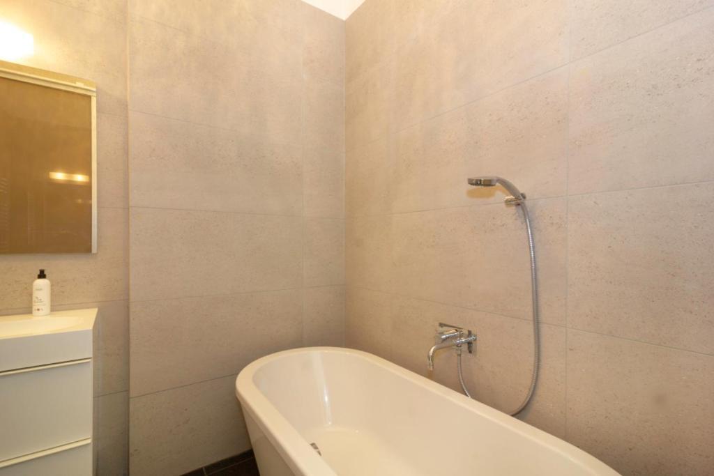 Luxury Lisbeth Apartman Budapest Luaran gambar